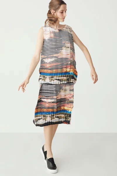 Look 12